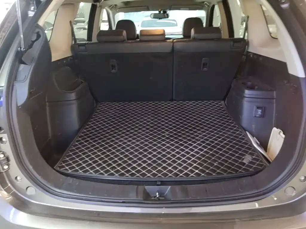 Mitsubishi Outlander — фото 18