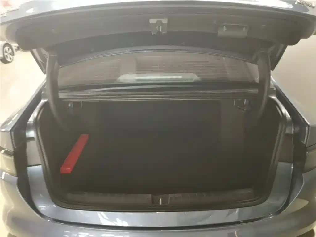 BYD Seal 05 DM-i — фото 19