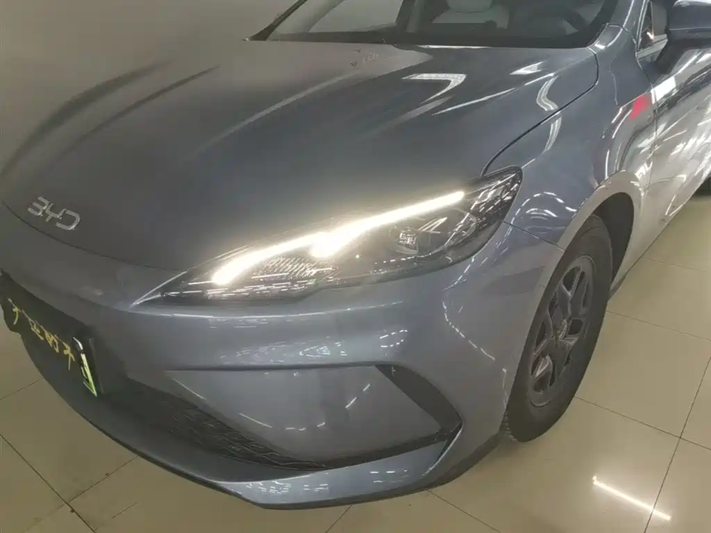 BYD Seal 05 DM-i — фото 24