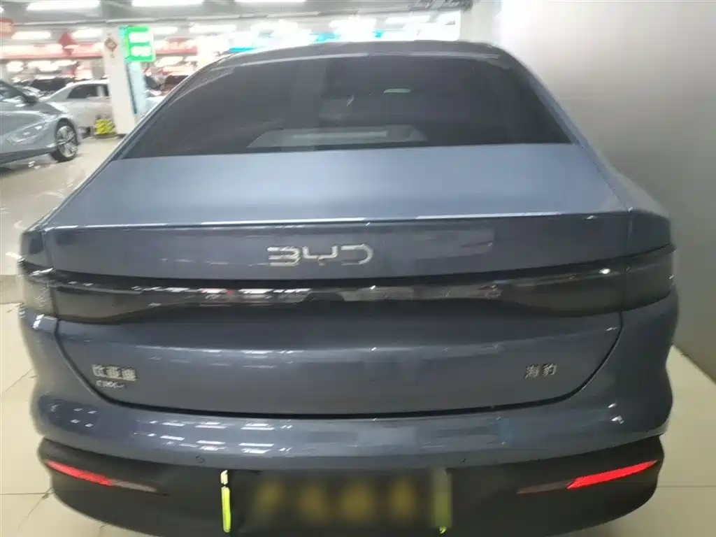 BYD Seal 05 DM-i — фото 6