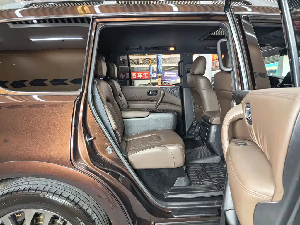 Nissan Patrol — фото 17