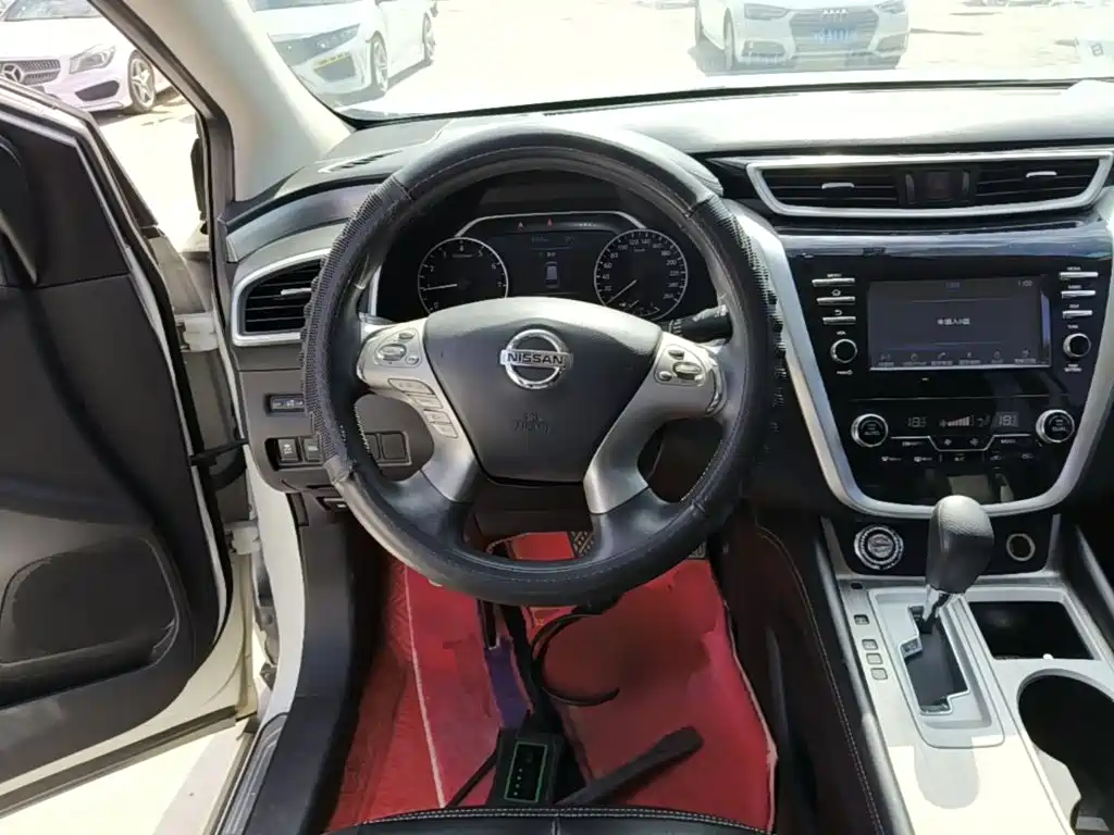 Nissan Murano — фото 10