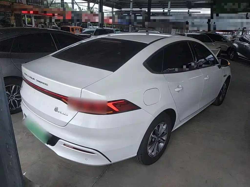 BYD Qin PLUS — фото 7