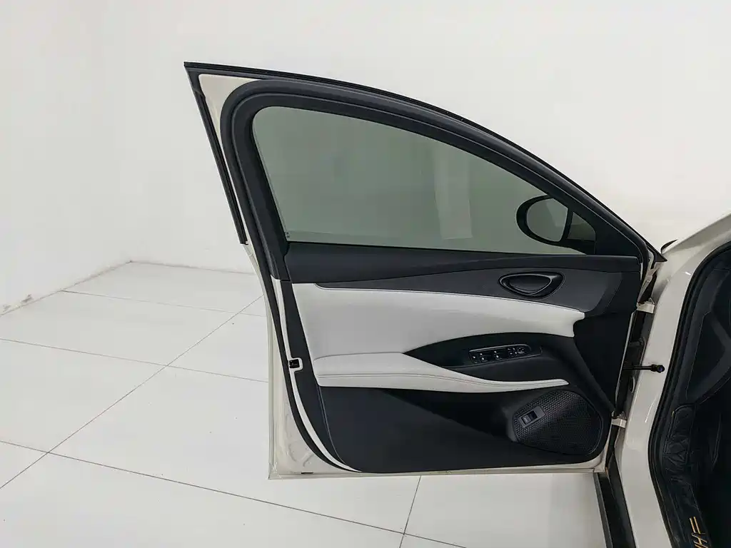 BYD Seal 06 — фото 16