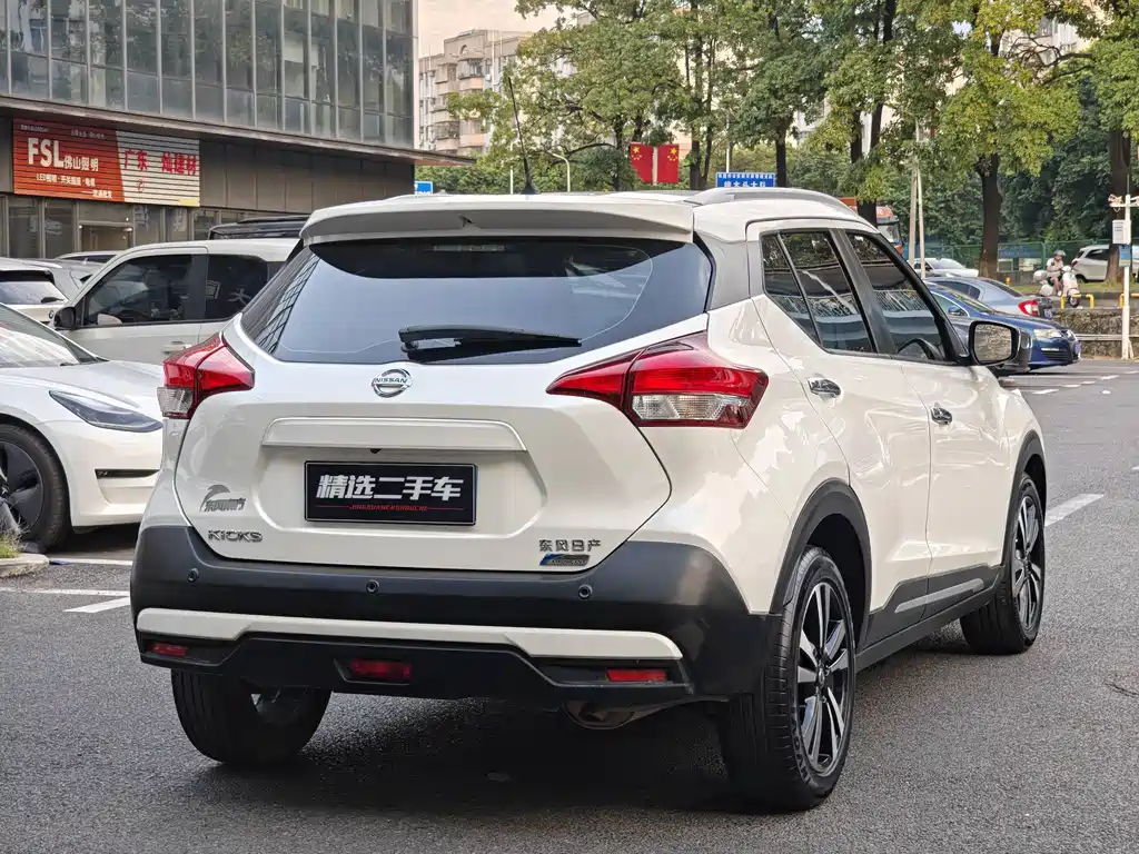 Nissan Kicks — фото 17