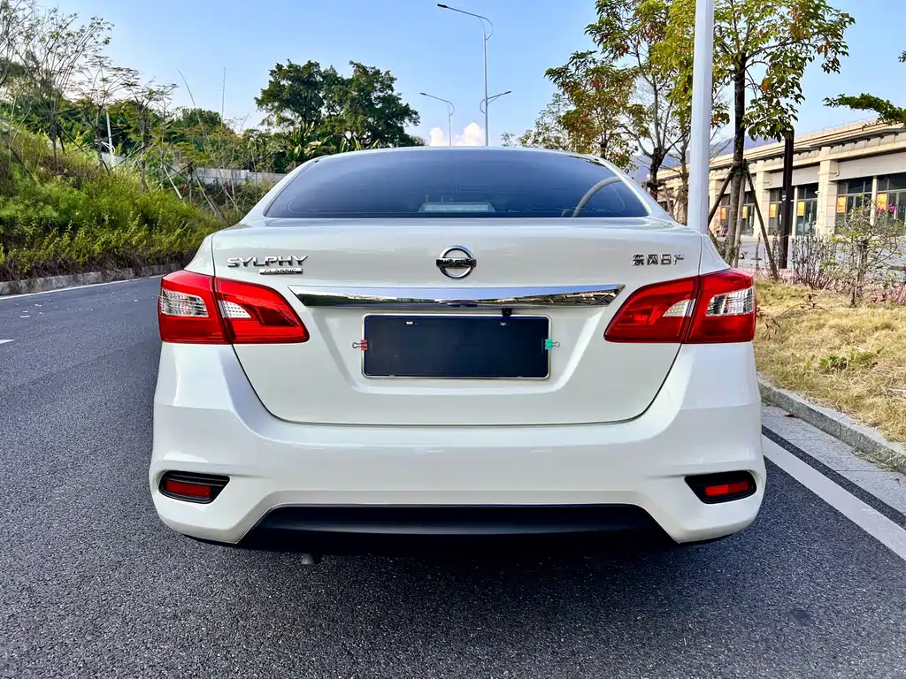 Nissan Sylphy — фото 6