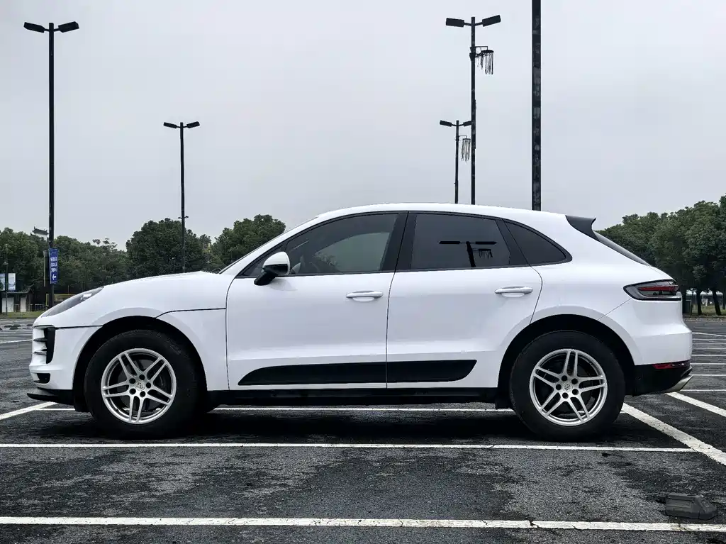 Porsche Macan — фото 4
