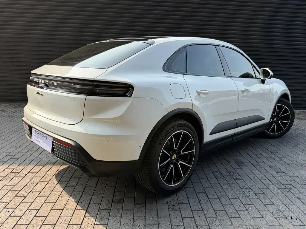 Porsche Macan EV — фото 4
