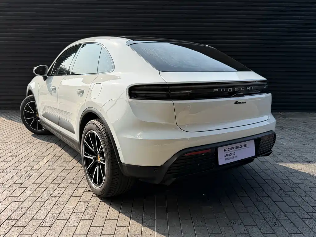 Porsche Macan EV — фото 5