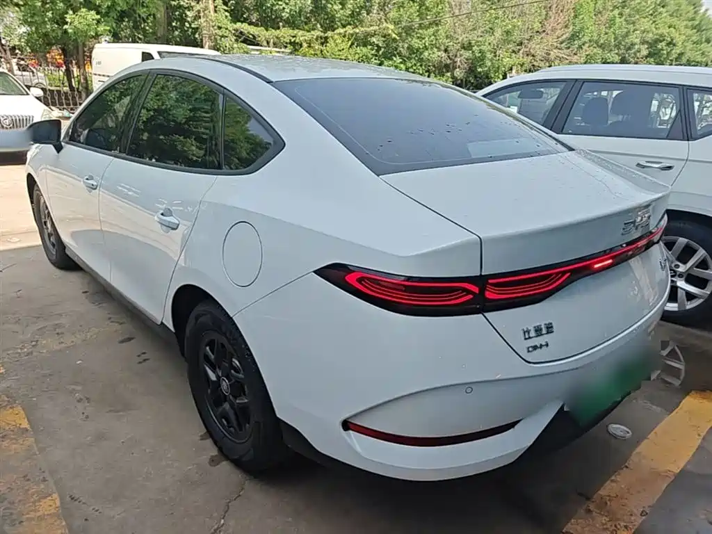 BYD Qin PLUS — фото 5