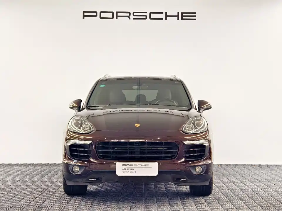 Porsche Cayenne — фото 2