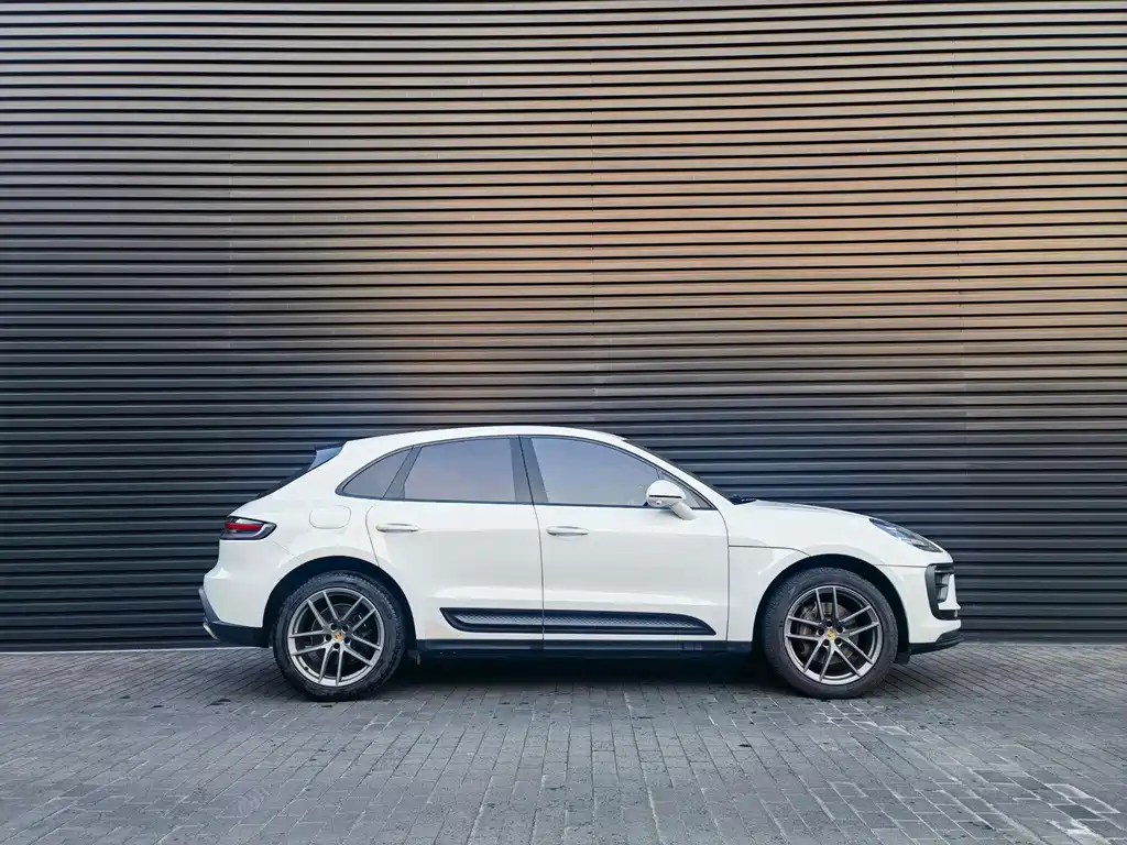 Porsche Macan — фото 3