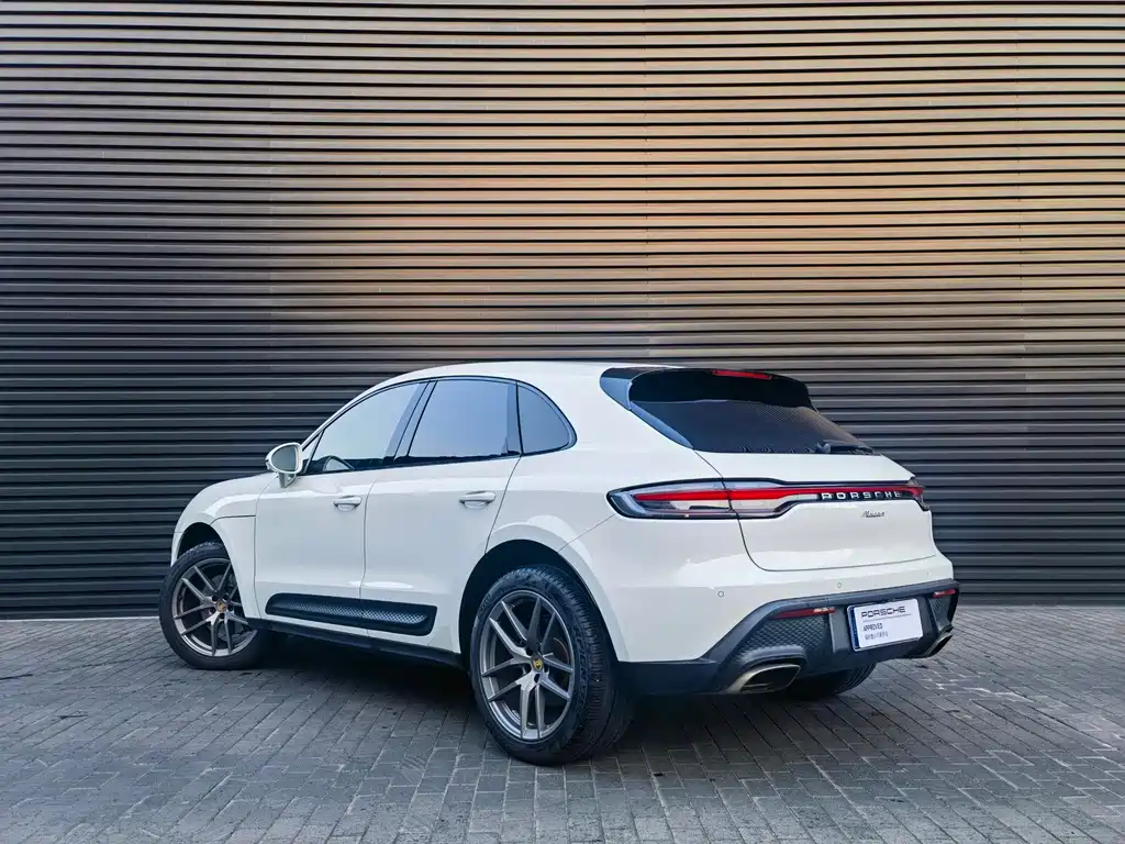 Porsche Macan — фото 8