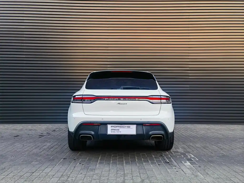 Porsche Macan — фото 9