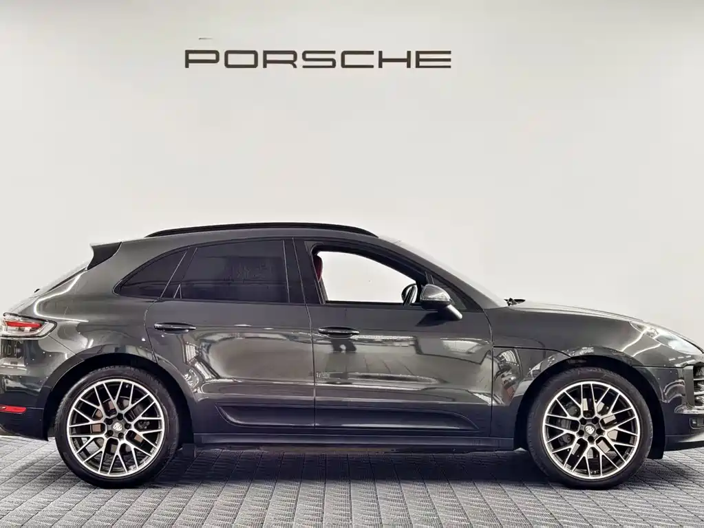 Porsche Macan — фото 8