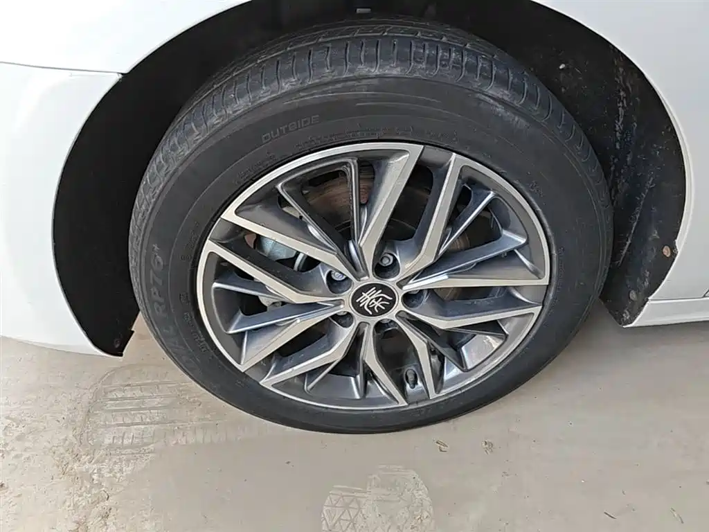 BYD Qin PLUS — фото 23