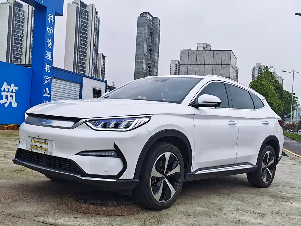 BYD PLUS New Energy — фото 3