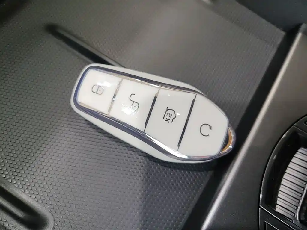 BYD Seal 06 — фото 9