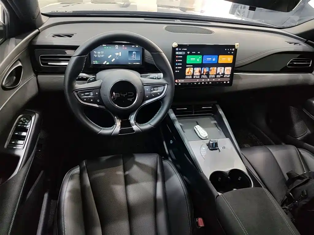 BYD Seal 06 — фото 10