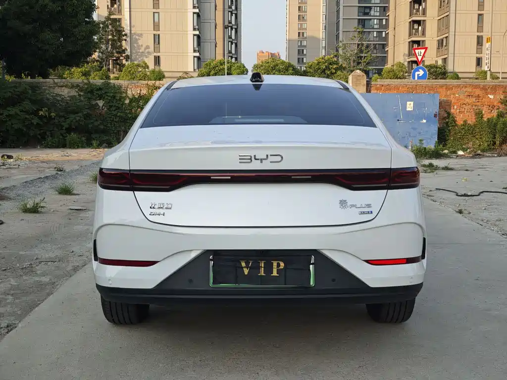 BYD Qin PLUS — фото 14