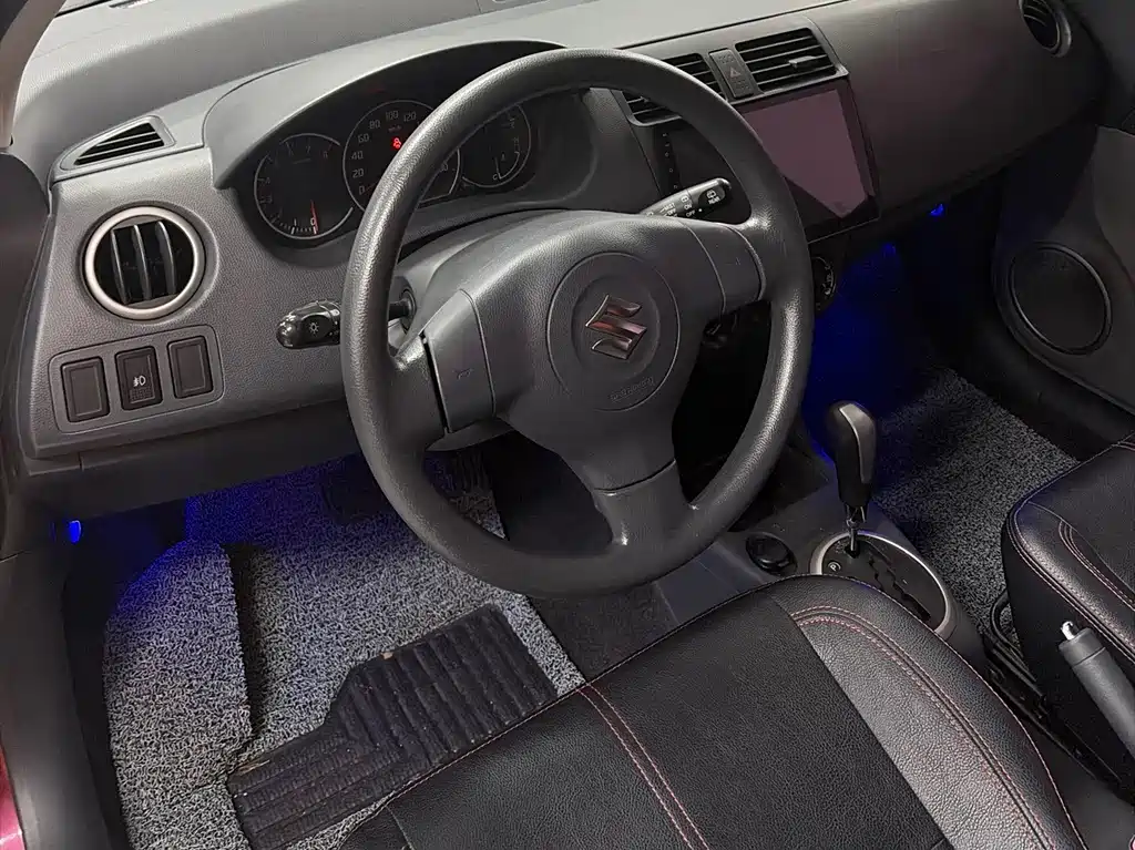Suzuki Swift — фото 14