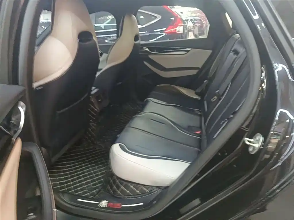 BYD Qin PLUS — фото 16