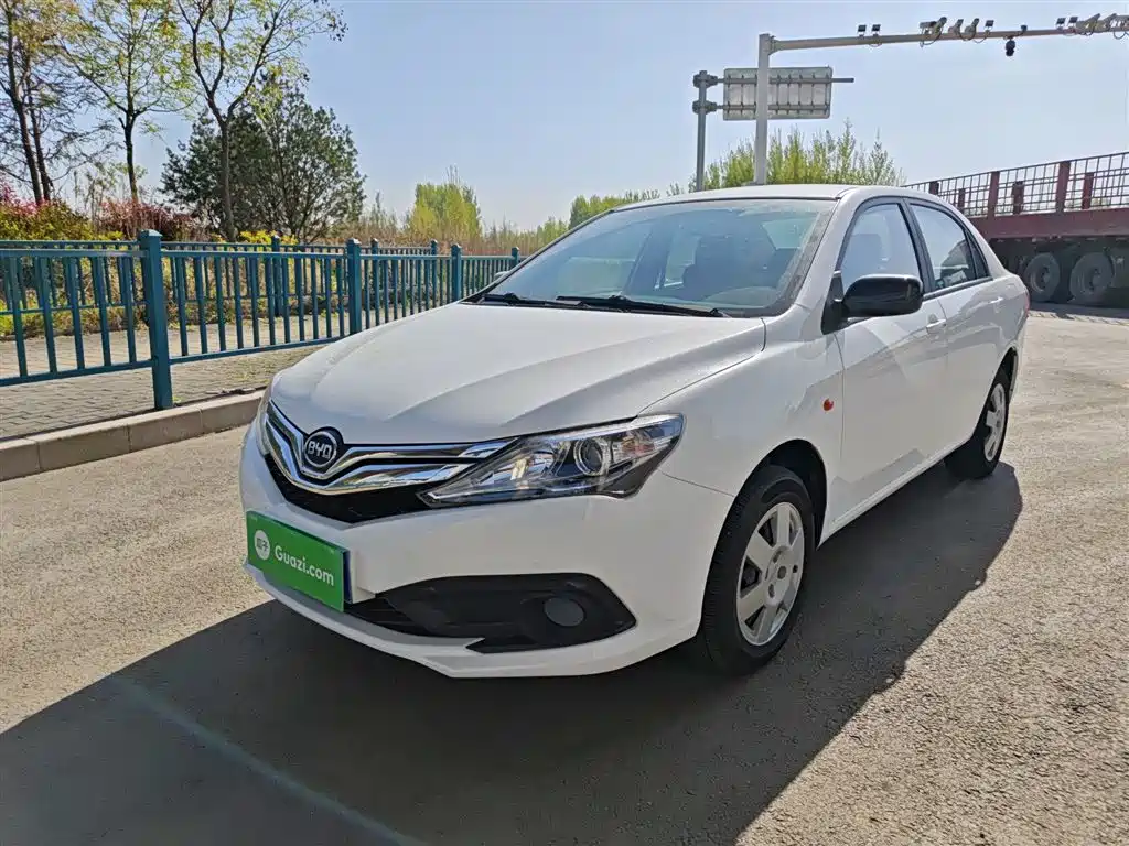 BYD F3 — фото 2