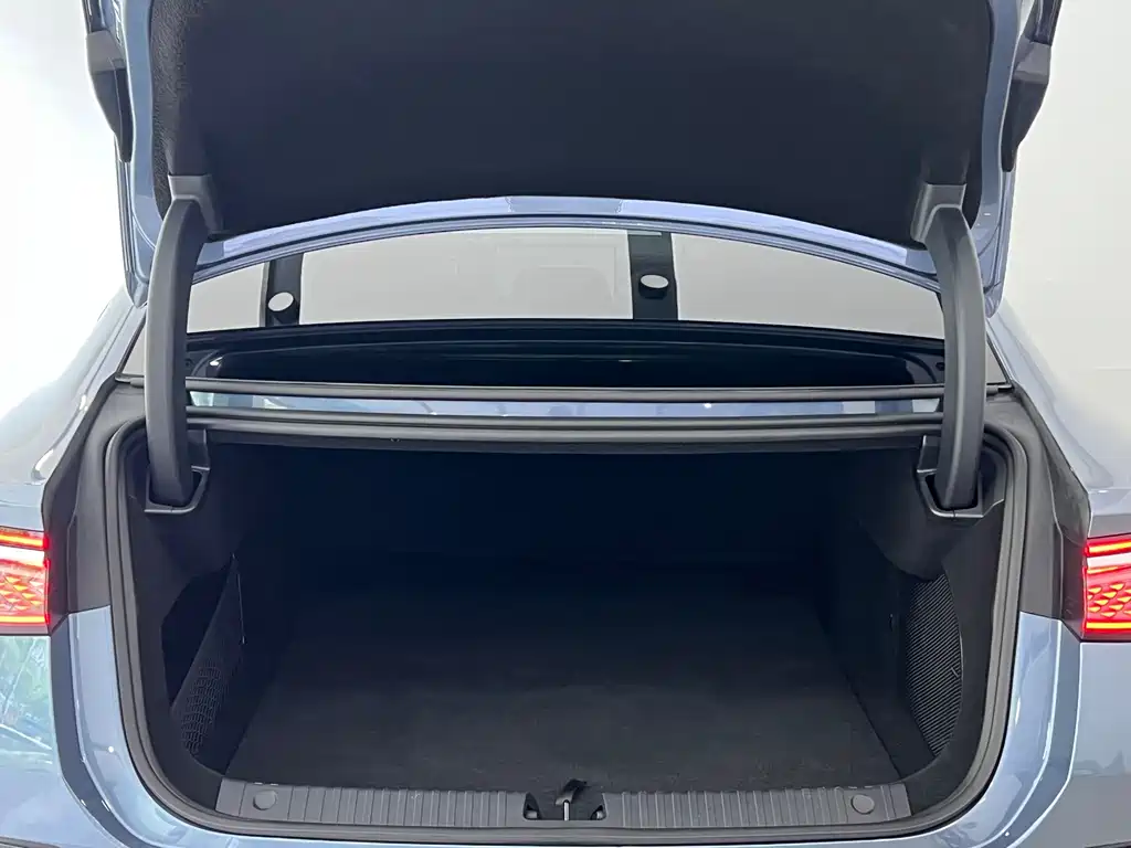 BYD Seal 07 DM-i — фото 8