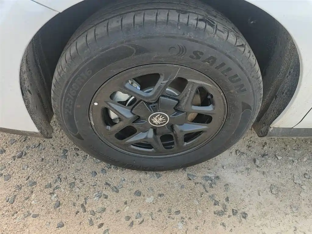 BYD Qin PLUS — фото 23