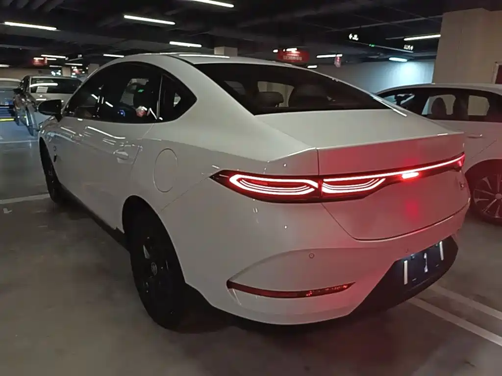 BYD Qin PLUS — фото 5