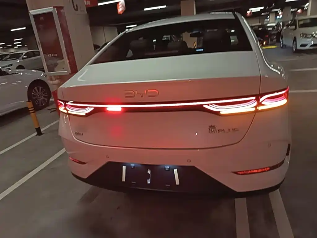 BYD Qin PLUS — фото 6
