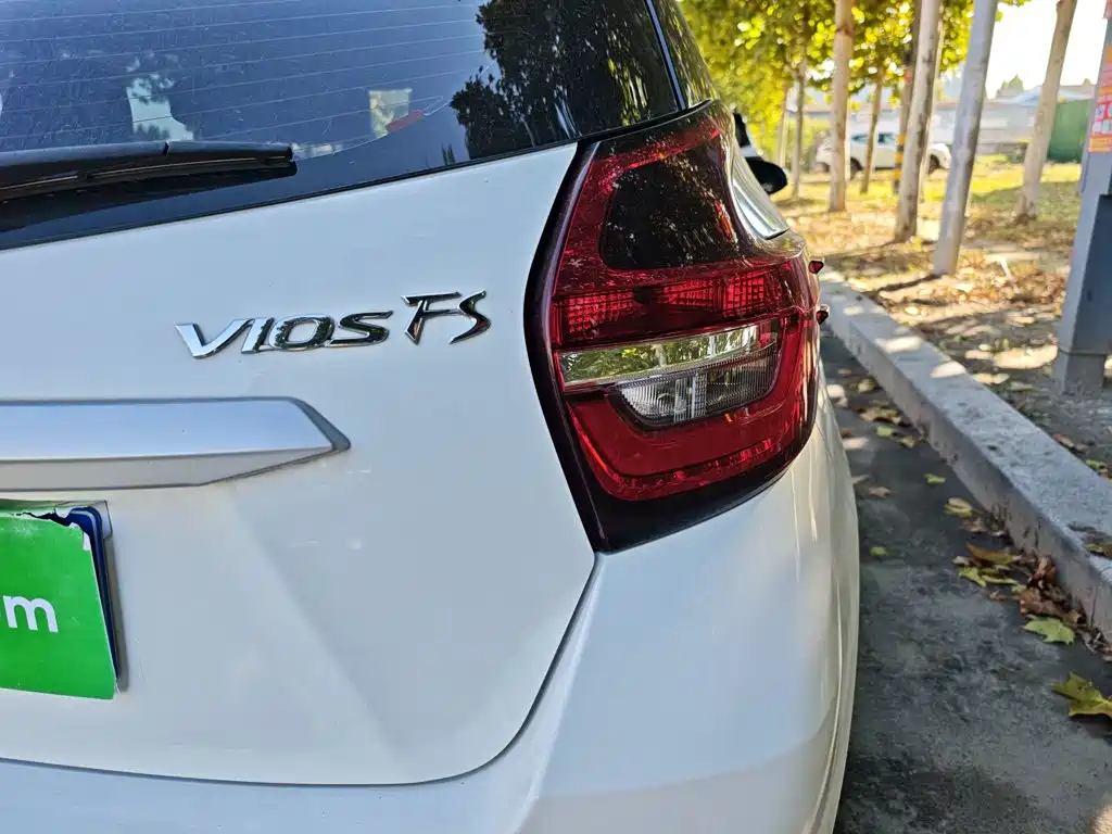 Toyota Vios FS — фото 7