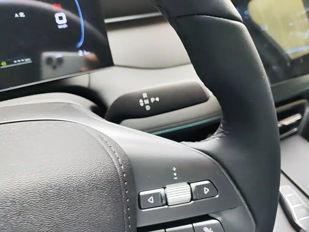 BYD Qin PLUS — фото 10