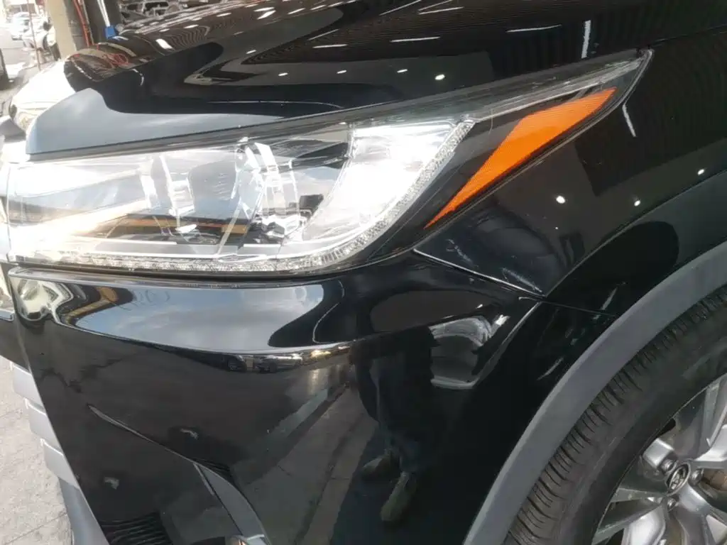 Toyota Highlander — фото 23