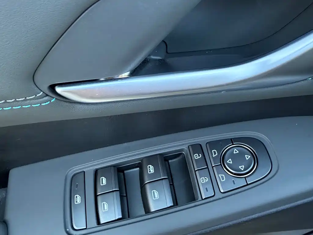 BYD Qin PLUS — фото 19