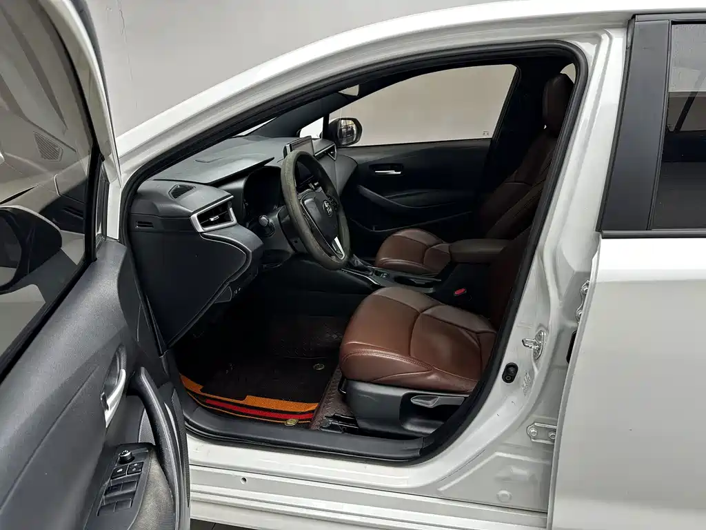 Toyota Levin — фото 11