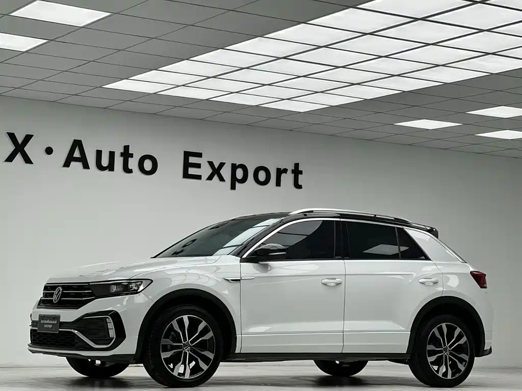 Volkswagen T-Roc — фото 26