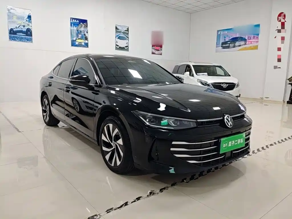 Volkswagen Passat — фото 3