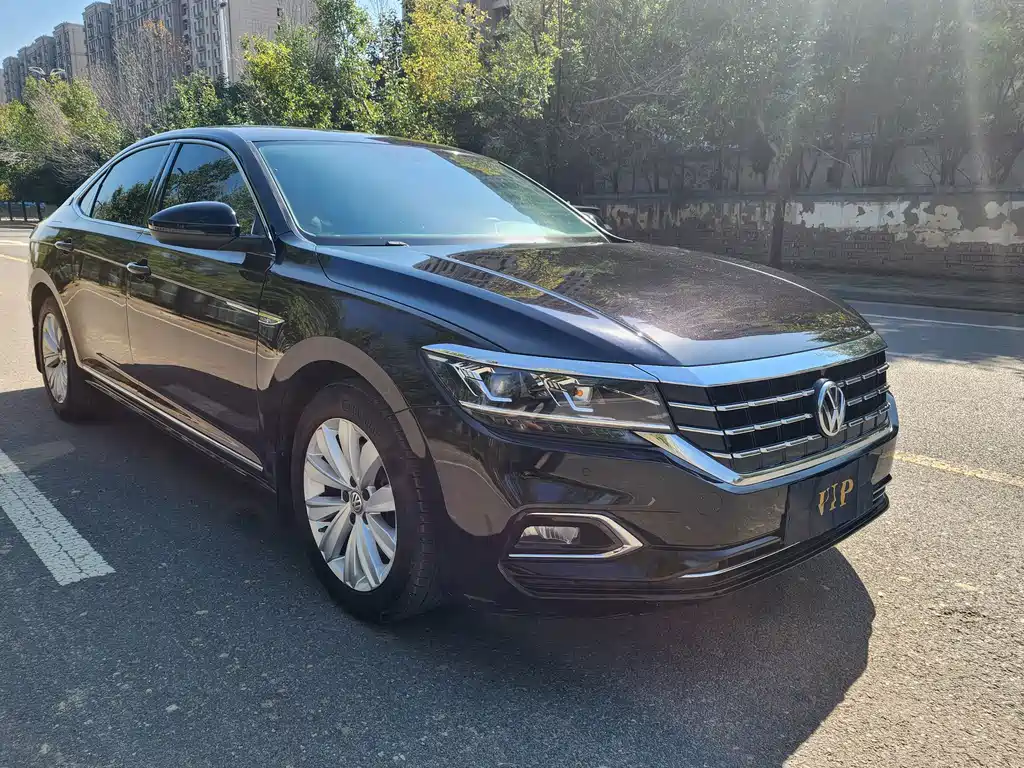 Volkswagen Passat — фото 3