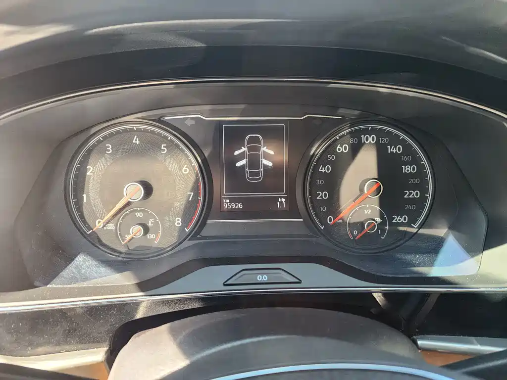 Volkswagen Passat — фото 10