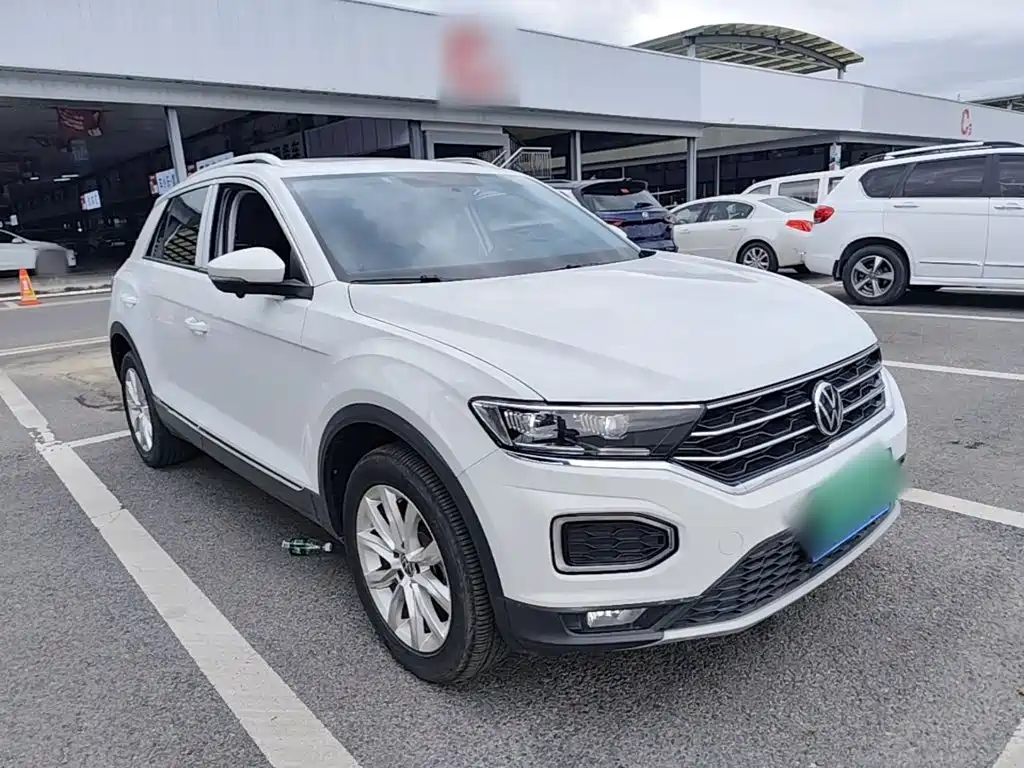 Volkswagen T-Roc — фото 3