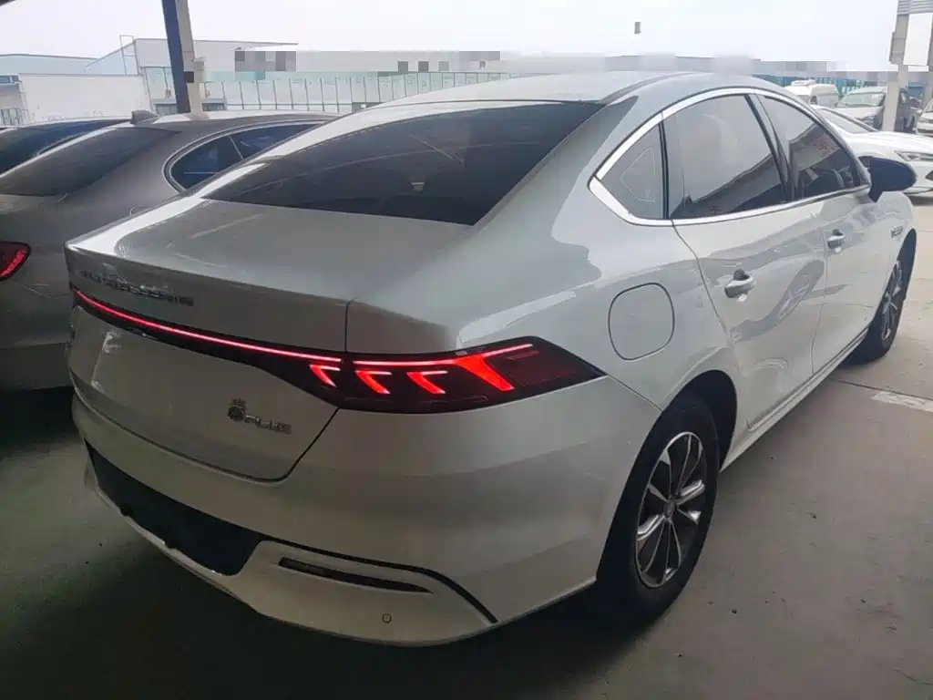 BYD Qin PLUS — фото 7