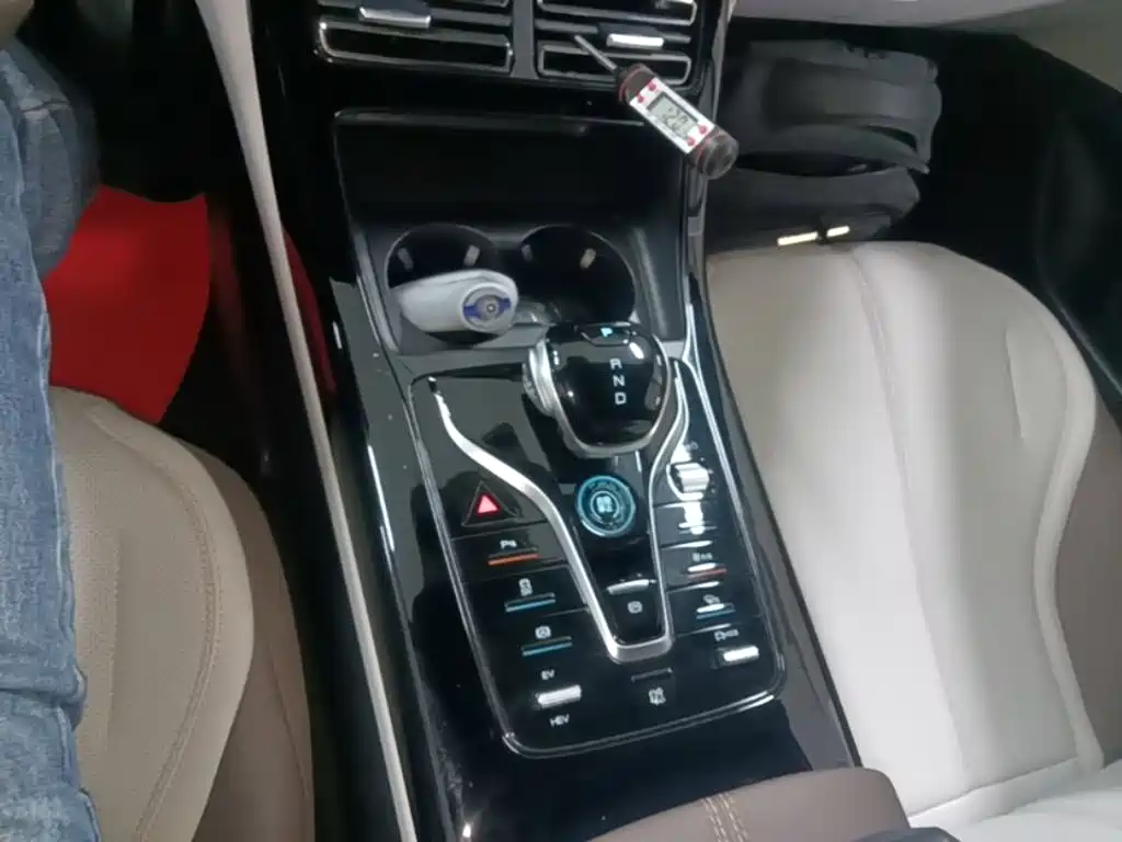 BYD Qin PLUS — фото 14