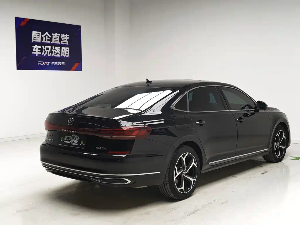 Volkswagen Passat — фото 4