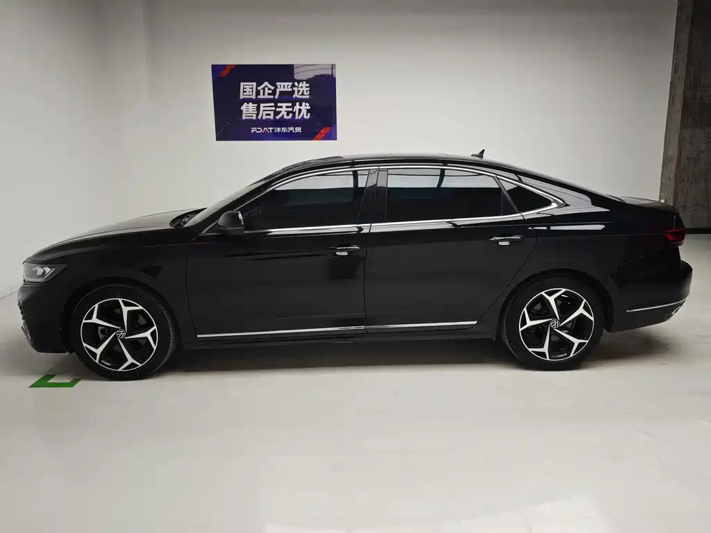 Volkswagen Passat — фото 9