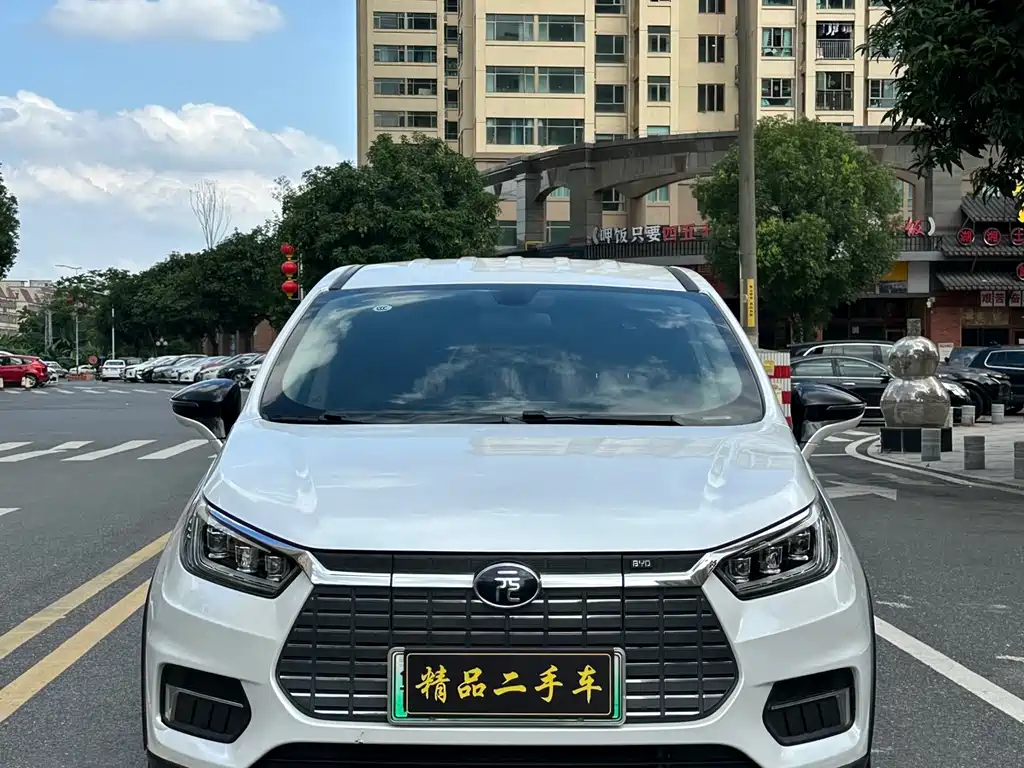 BYD Yuan EV — фото 2