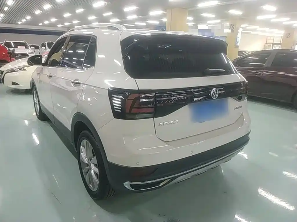Volkswagen T-Cross — фото 4