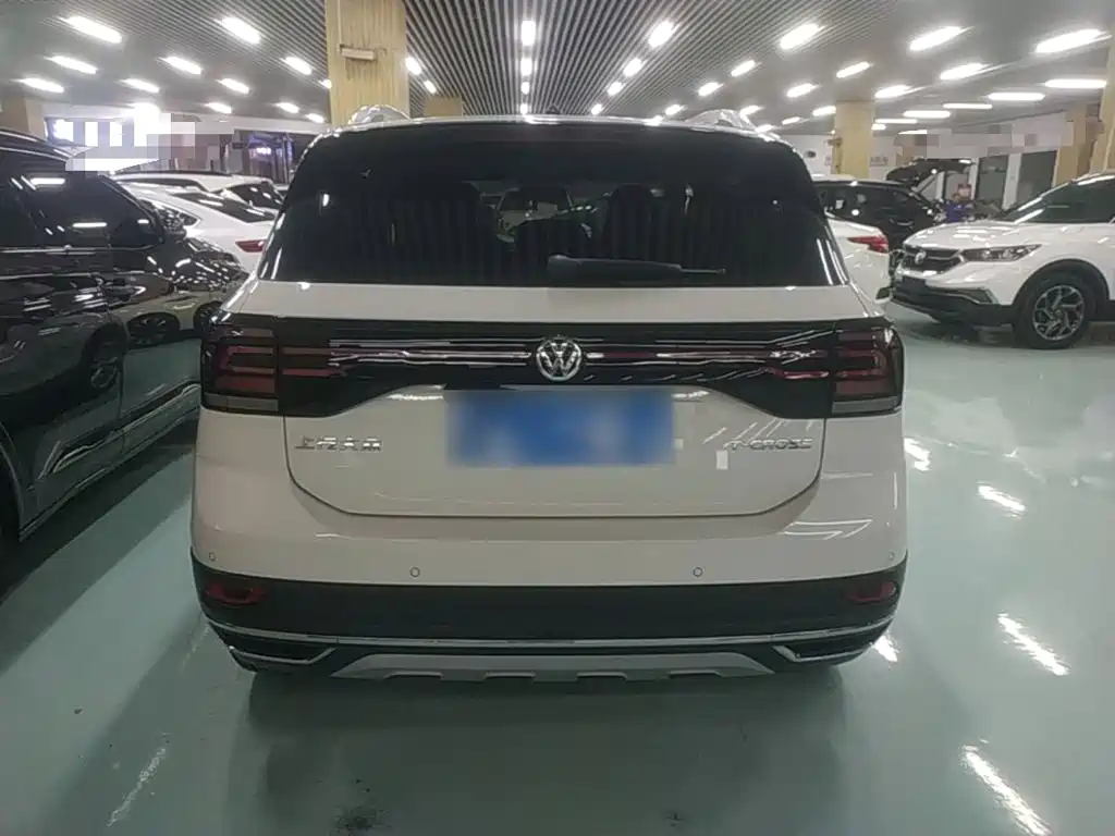 Volkswagen T-Cross — фото 5