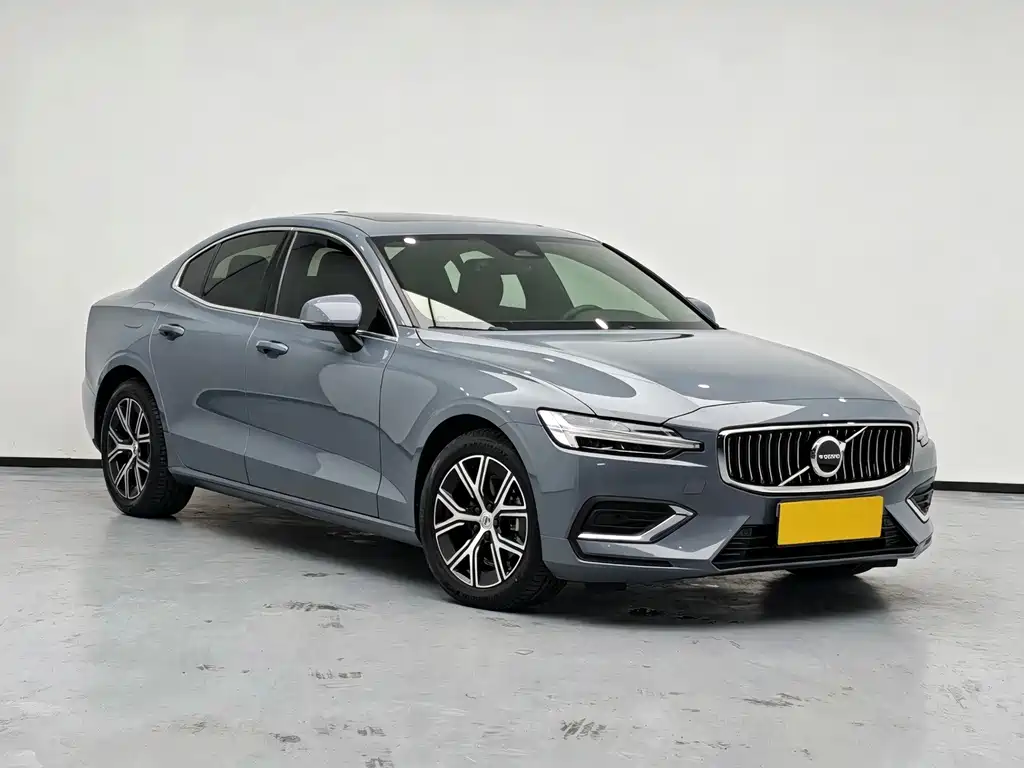 Volvo S60 — фото 3