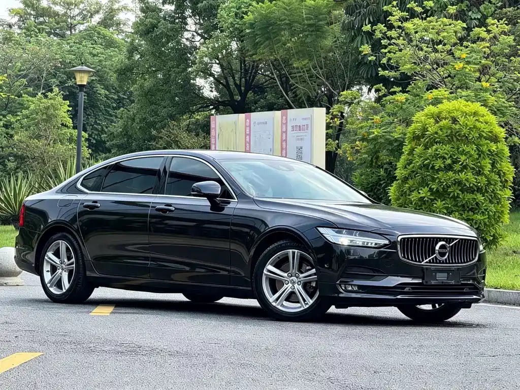 Volvo S90 — фото 5
